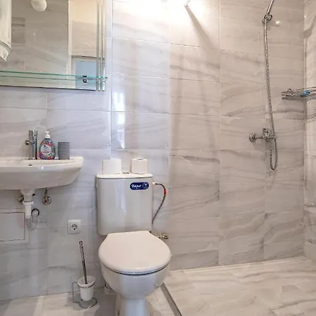 Supreme Luxury 1 Bedroom Апартаменты