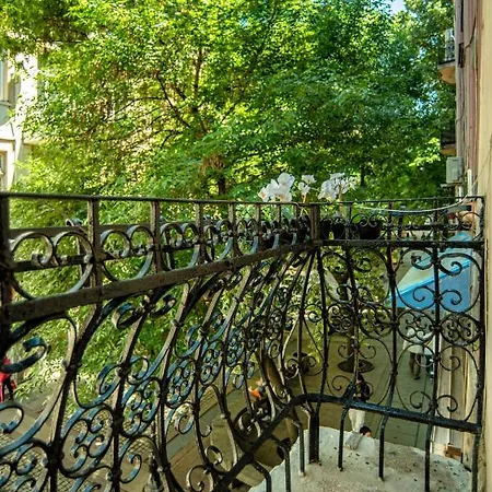 Supreme Luxury 1 Bedroom Апартаменты *